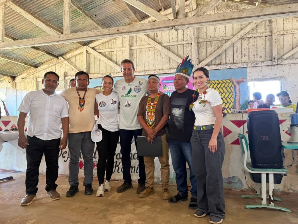 Dr. Furlan visita aldeias no Oiapoque e apresenta propostas para saúde, educação e valorização dos povos indígenas